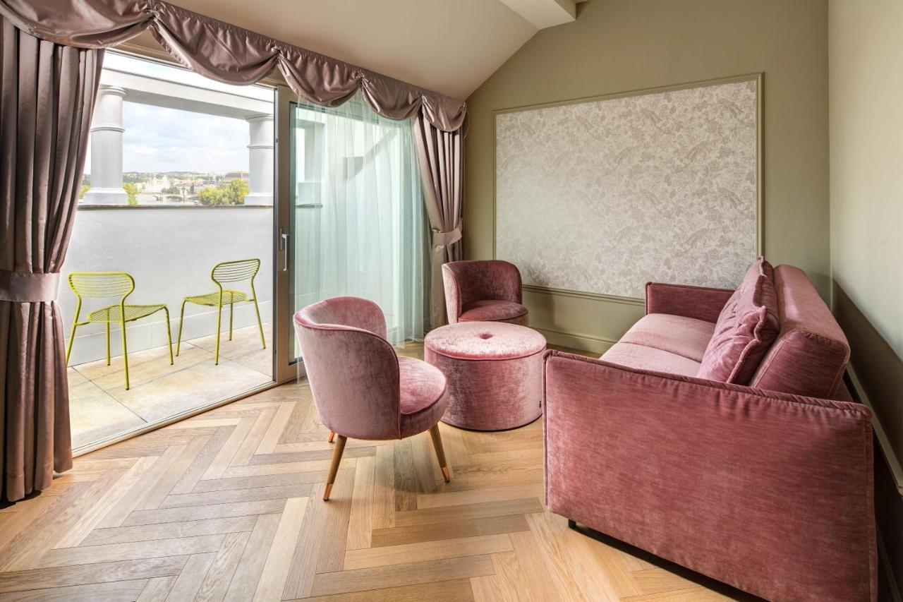 Mamaison Riverside Hotel Prag
